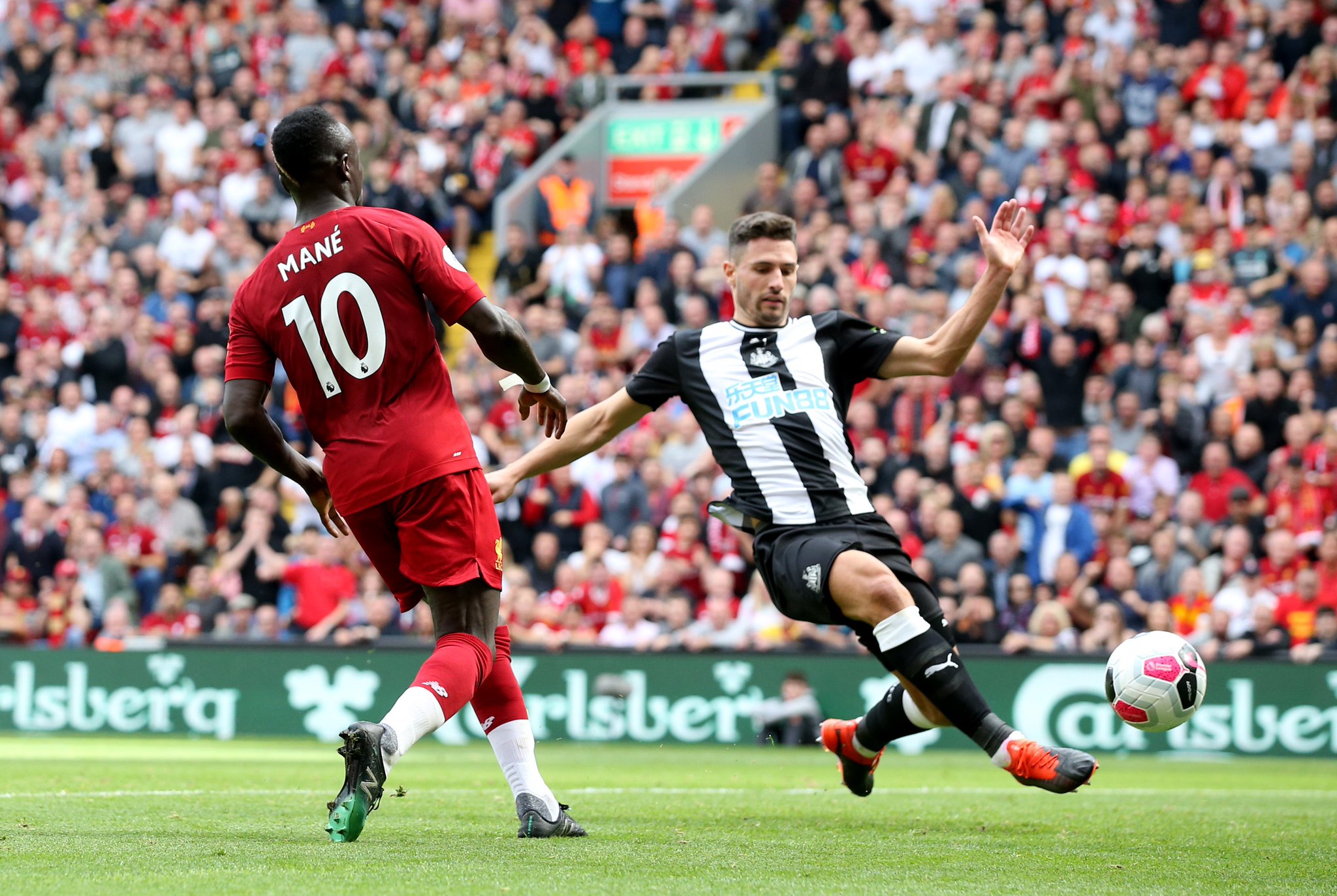 从其发展历 从其发展历